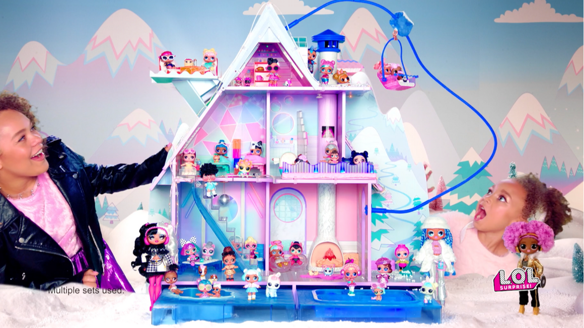 L.O.L. Surprise! Winter Disco Chalet Commercial